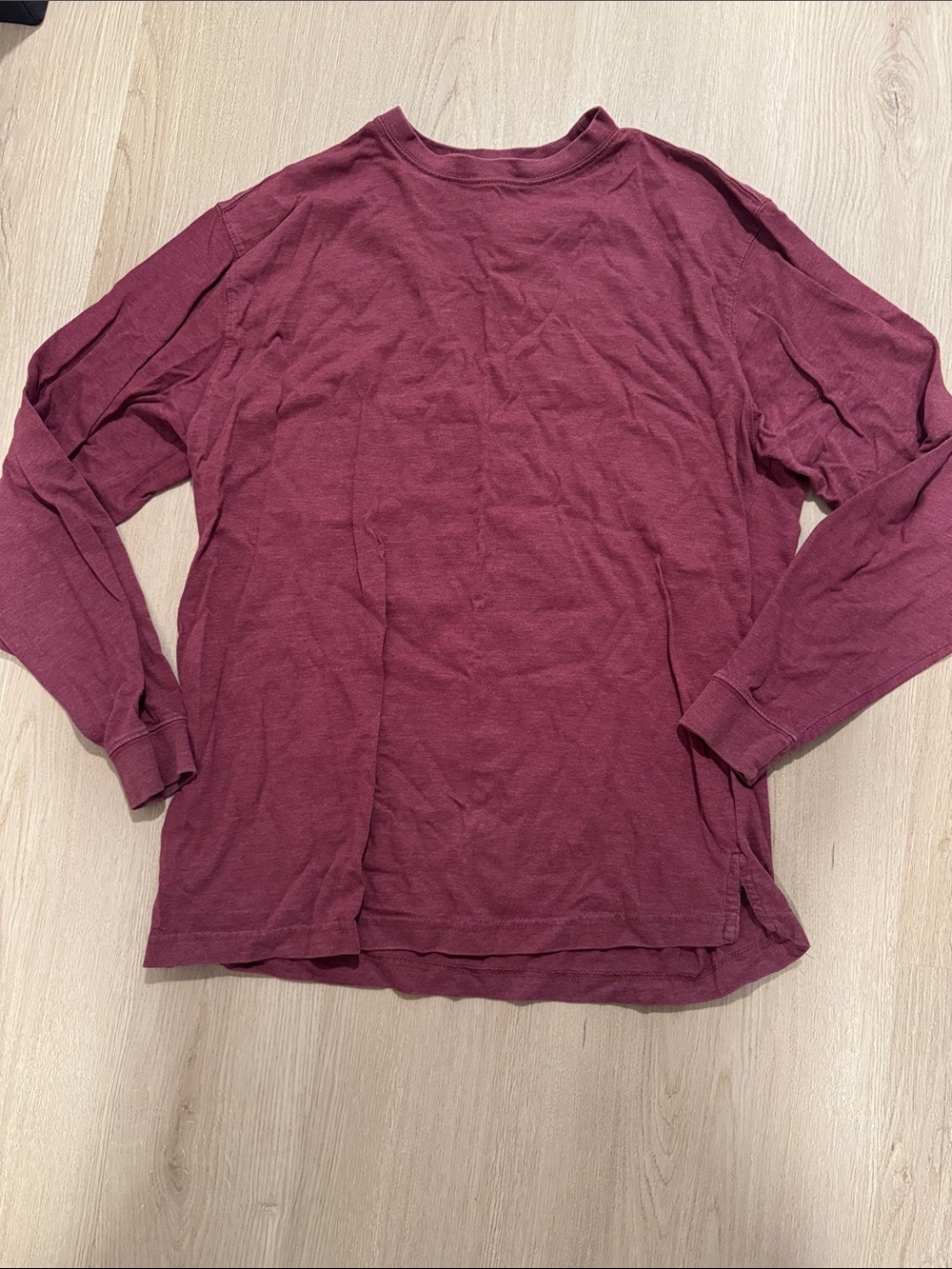 Architect Men's Long-Sleeve Crewneck Shirt in Wine